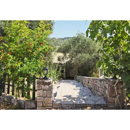 Adamantia Double D2 Guest house Gaios