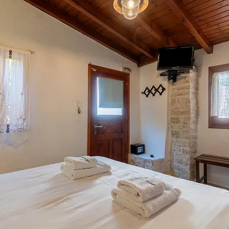 Adamantia Double D2 Gaios